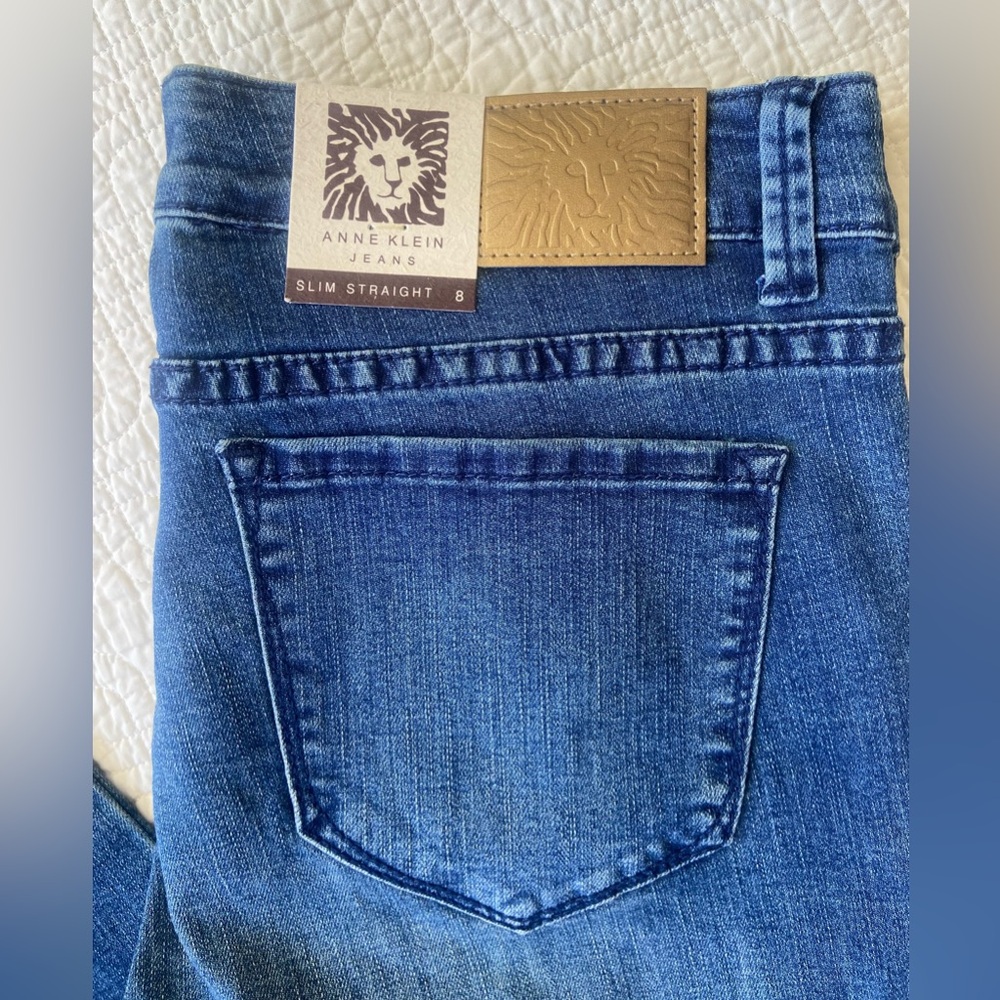 NWT Anne Klein Slim Straight Jeans - Picture 4 of 6